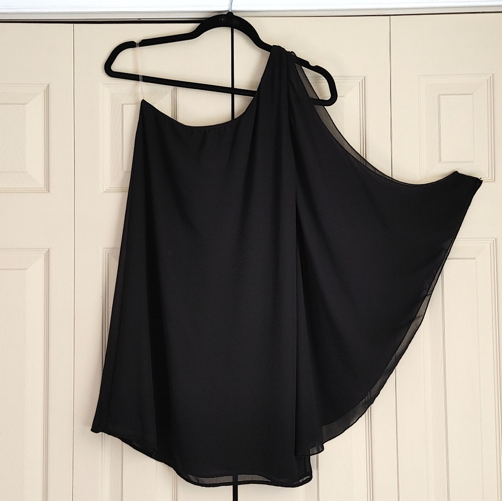 One Shoulder Batwing Dress